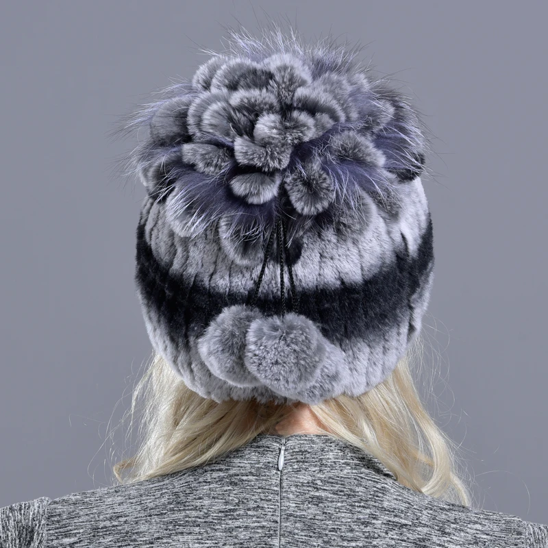 Зимние женские головные уборы с шариками кролика рекс мех помпон skullies beanies Теплые эластичные модные пушистые уличные меховые шапки