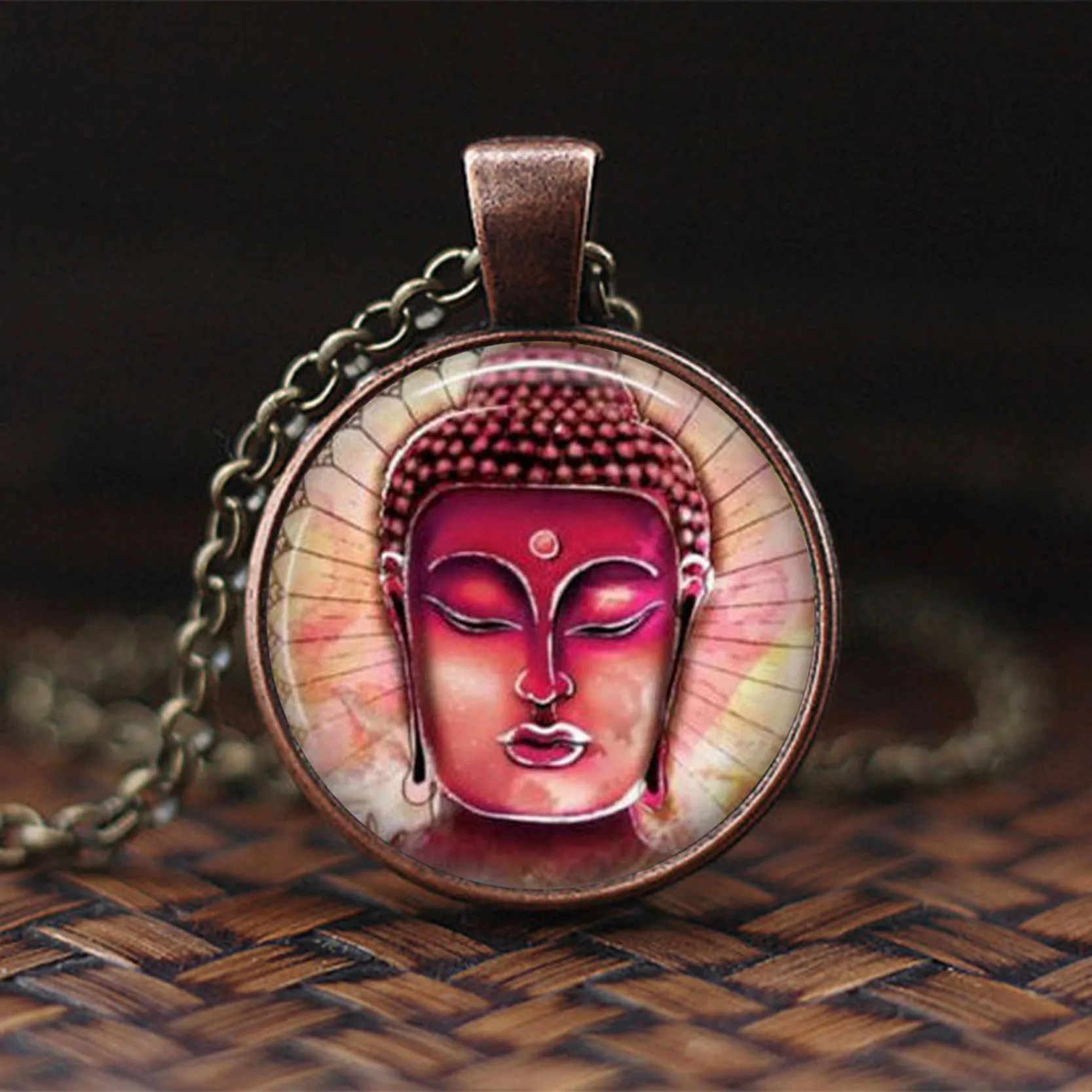 Индивидуальный ретро стеклянный подвесной брелок Медитирующий Будда ожерелье