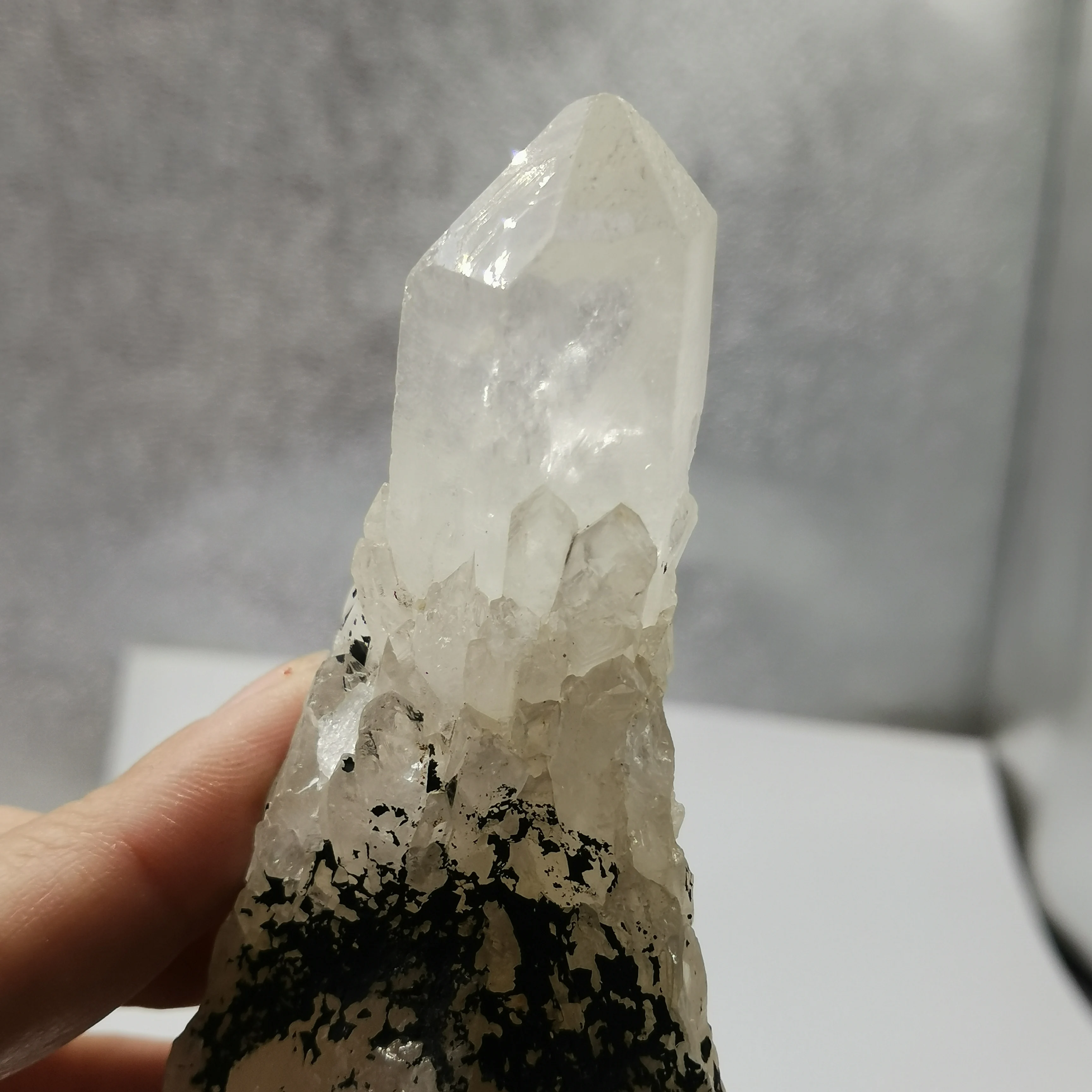 # XT637 (115 г) заживляющий кристалл натуральный ананас образец необработанные