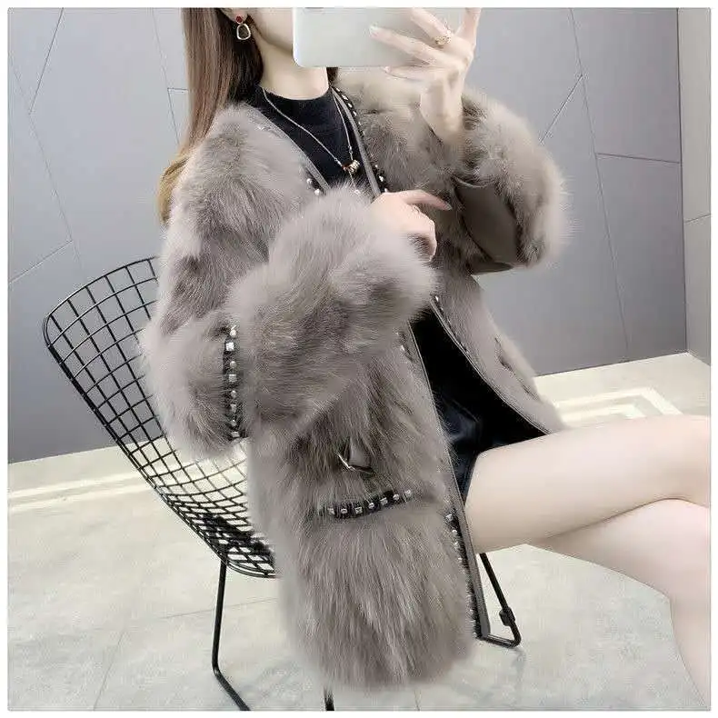 

New high-end thickened fur coat women's fashion cardigan rivet waist imitation fur one coat short fashion