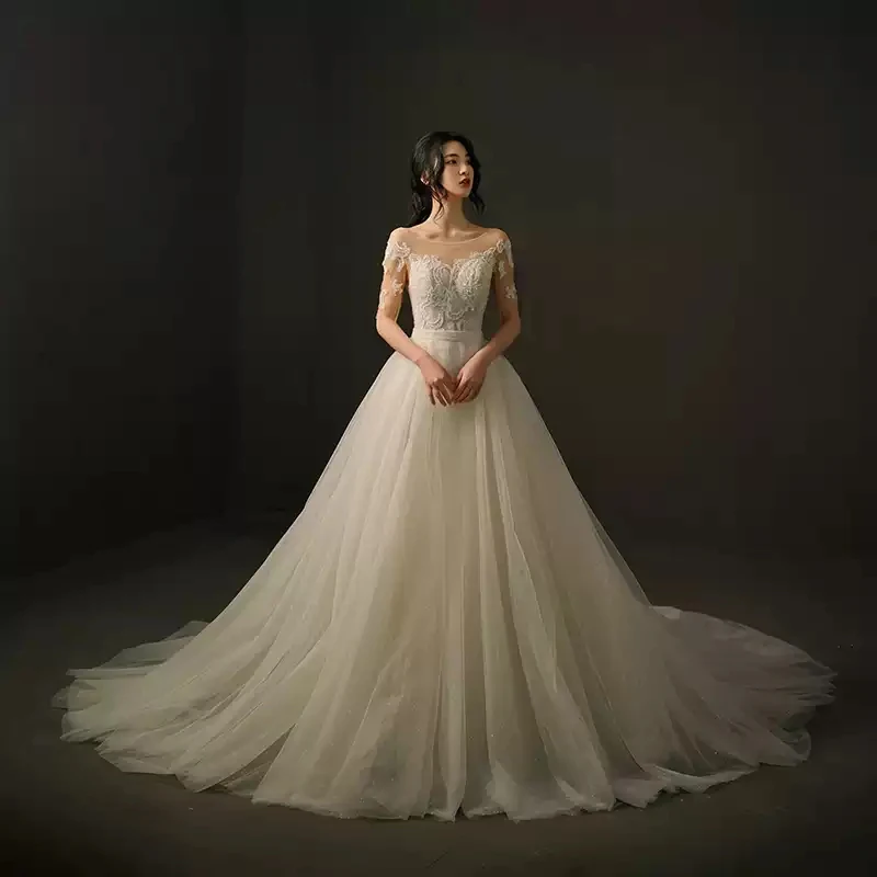 

Wedding Dresses Illusion O-Neck Short Lace Tulle Embroidery Sequined Floor-Length Luxury White Elegant Women Bridal Gown G343