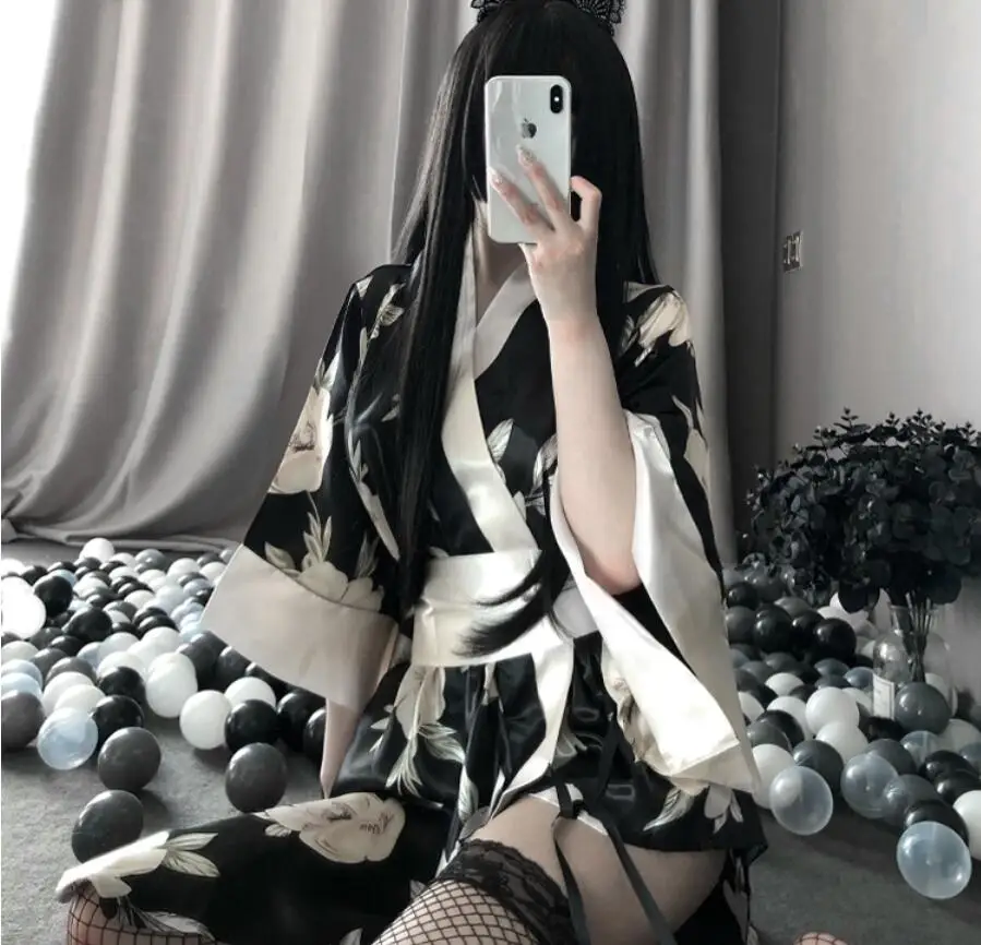 Кимоно женское в традиционном стиле пикантный наряд японской горничной для