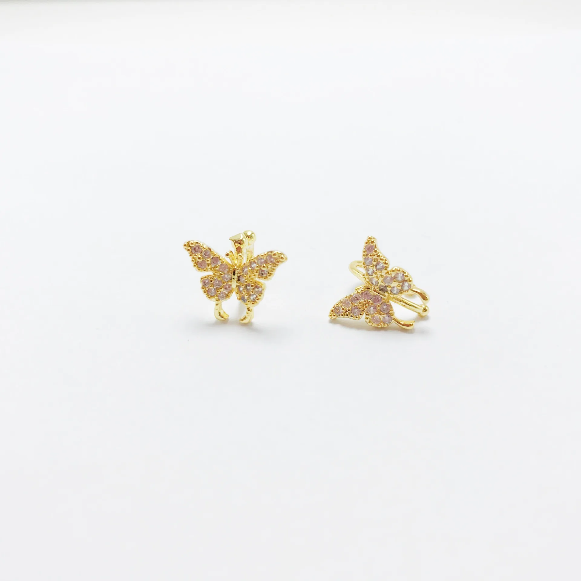 

Korean fashion cold wind small butterfly ear bone clip without pierced micro-inlaid zircon earrings female jewelry