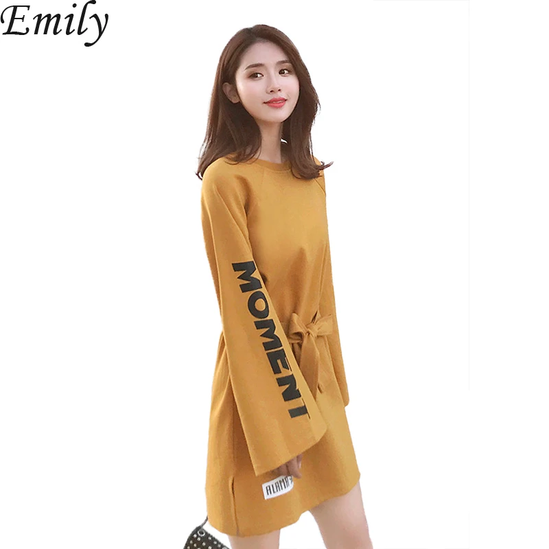 Элегантное женское осенне зимнее платье трапеция с поясом и длинным