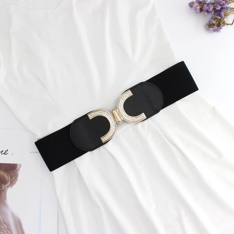 Ремень женский эластичный черного цвета с металлической пряжкой | Аксессуары для