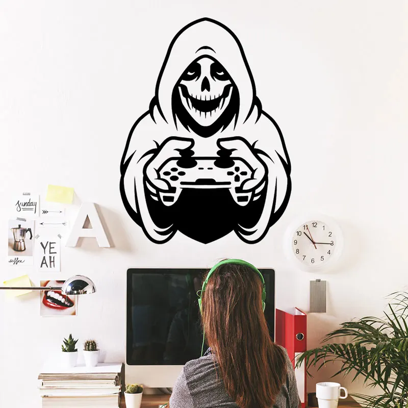 

Game wall sticker cute skull remote control decals game hall secret room wall decoration home living room bedroom decorationYX29