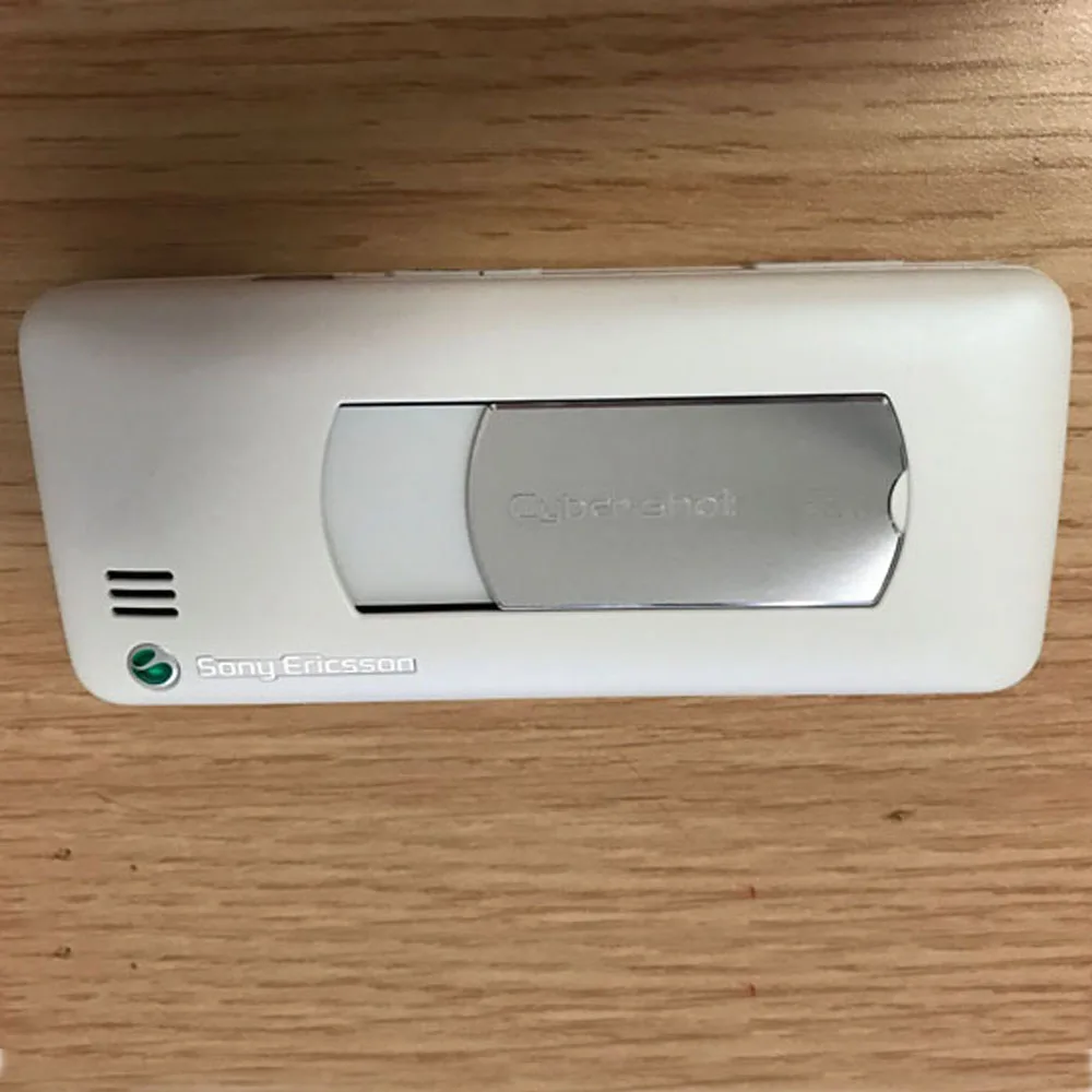 C901 100% Оригинальный разблокированный Sony Ericsson мобильный телефон 2 ƉG 5.0MP Bluetooth FM