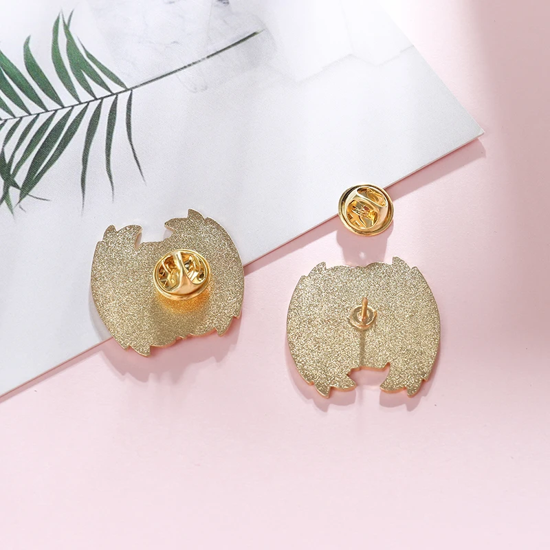 Геометрическая треугольная вышитая 20 граней объемная лента эмалированная брошь