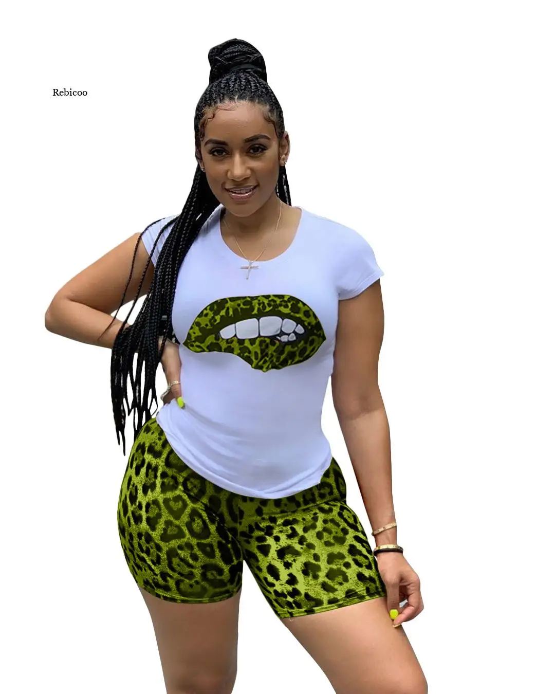 

Женский спортивный костюм из 2 предметов, летняя рубашка и шорты с леопардовым принтом