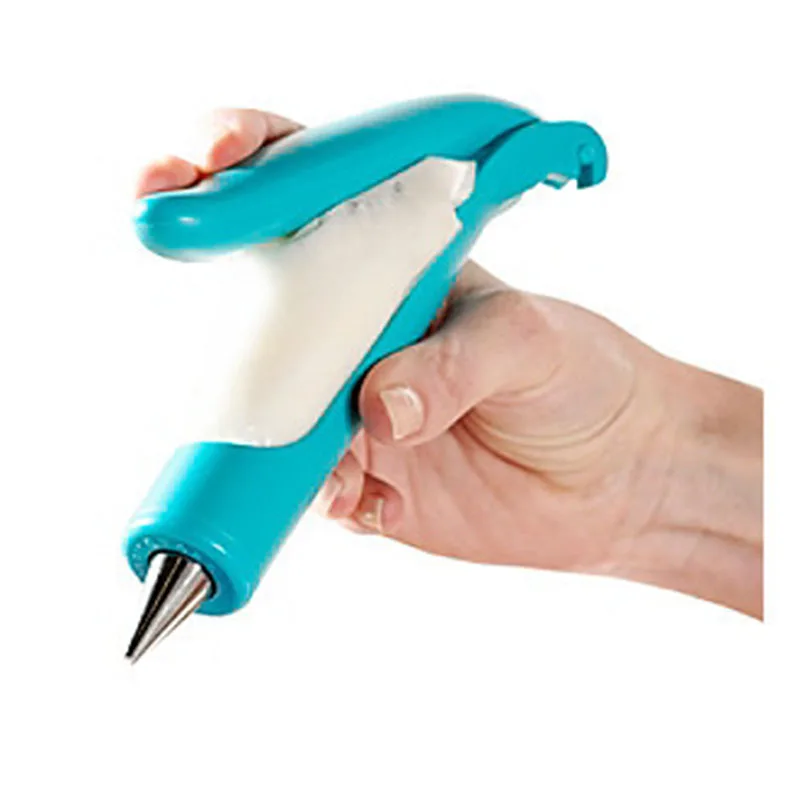 

Cake Mounting Squeezer Mounting Pen Set With Built-in Flower Mounting Mouth And Flower Bag