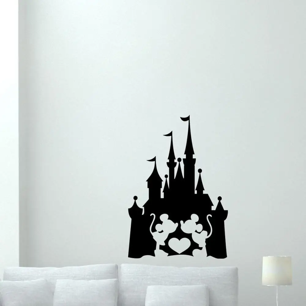 Виниловая наклейка замок с Микки Маусом | Дом и сад