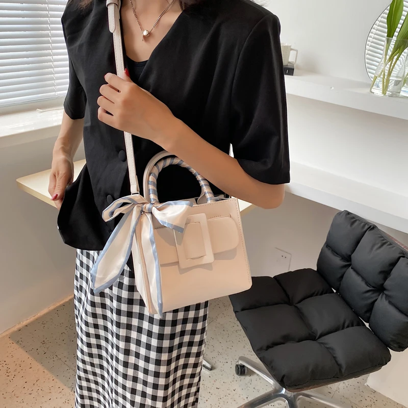 

Сумка на плечо, белая, новая мода, сумки через плечо для женщин, 2021, женская дизайнерская квадратная сумка, высокое качество, искусственная к...