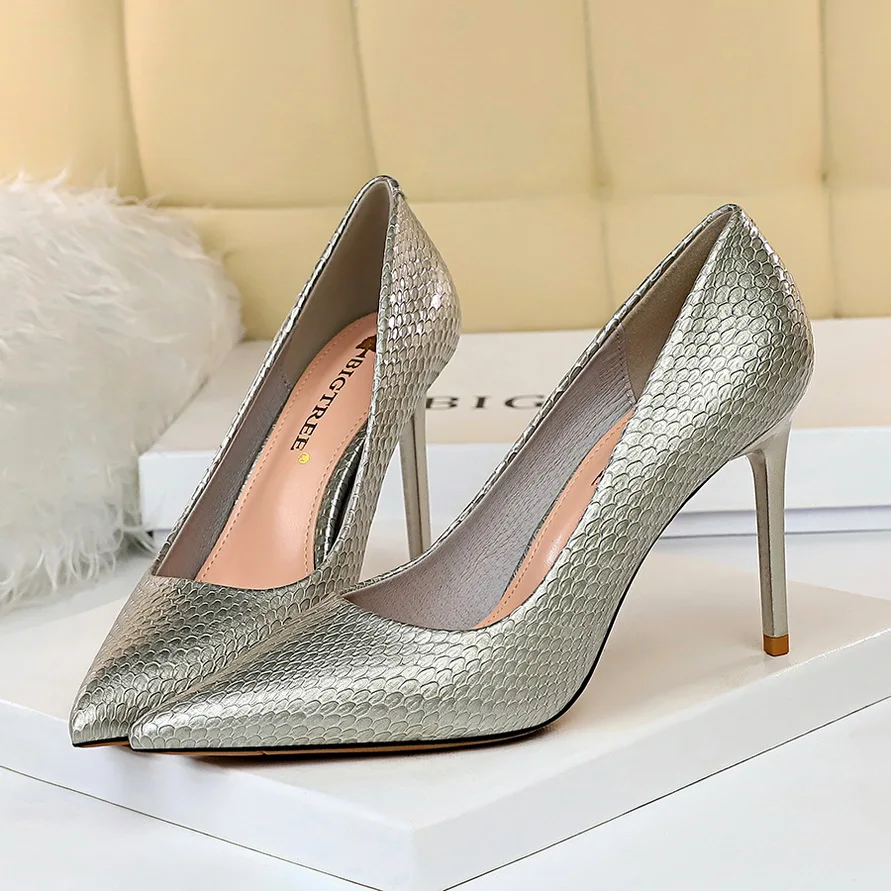 Пикантные туфли в европейском и американском стиле для ночного клуба на высоком