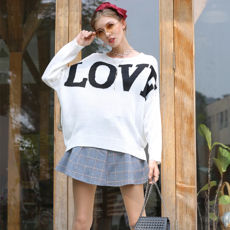 

Женский свитер с принтом Love, повседневный трикотажный джемпер с круглым вырезом и рукавами «летучая мышь», милый пуловер, свитер 2020
