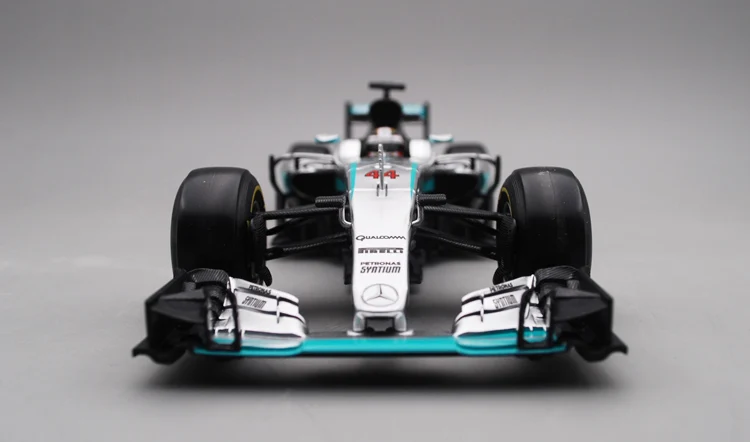 Bburago 1:18 1/18 W07 Mercedes Benz Lewis Hamilton No44 Формула 1 F1 гоночный автомобиль Транспортное средство литье под давлением дисплей Модель Игрушки для мальчиков