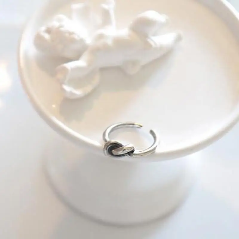 Простое кольцо с одним узлом оригинальные однотонные Регулируемые кольца из