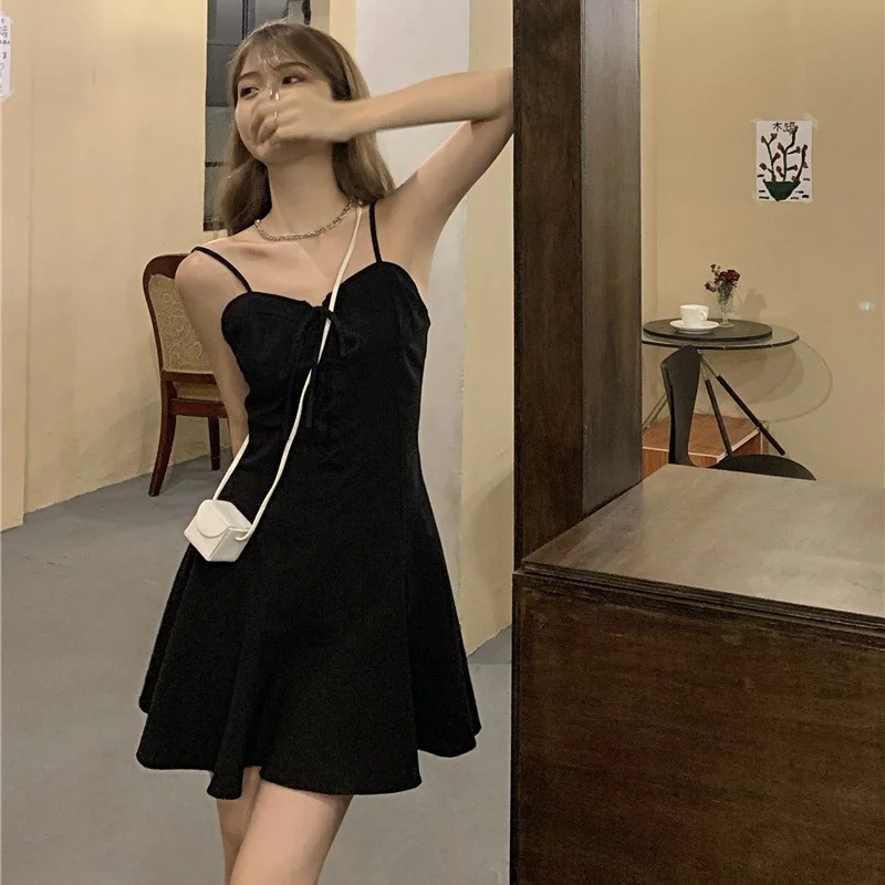 Женское платье на бретелях черное тонкое Элегантное короткое с французской