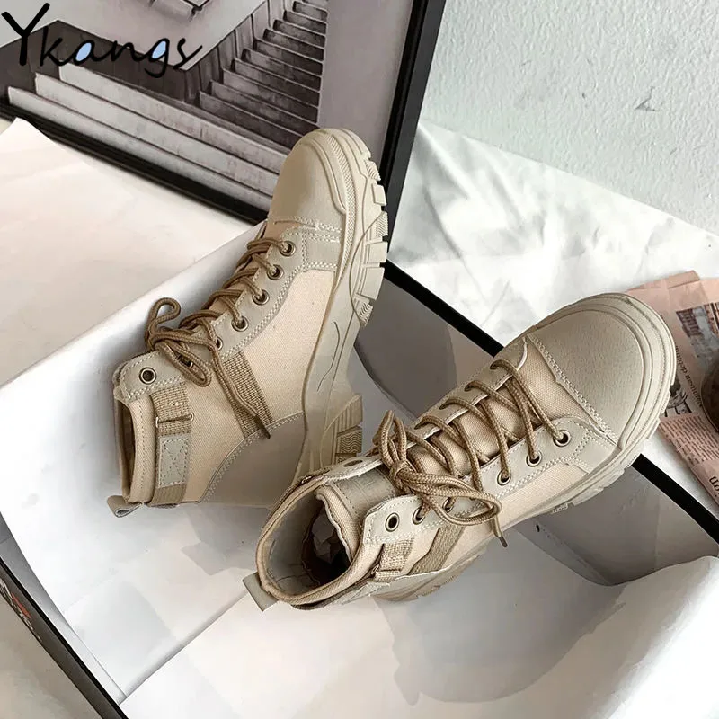 

British Style High Top Women's Martin Boots Street Fashion Lace-up Ladies Motorcycle Boots 2021 Outdoor All-match Platform Boots