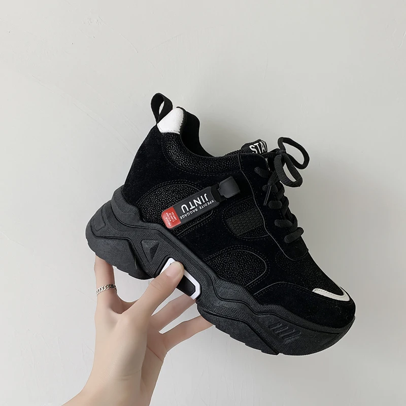 Осенне зимняя бархатная обувь женская повседневная на мягкой подошве теплые