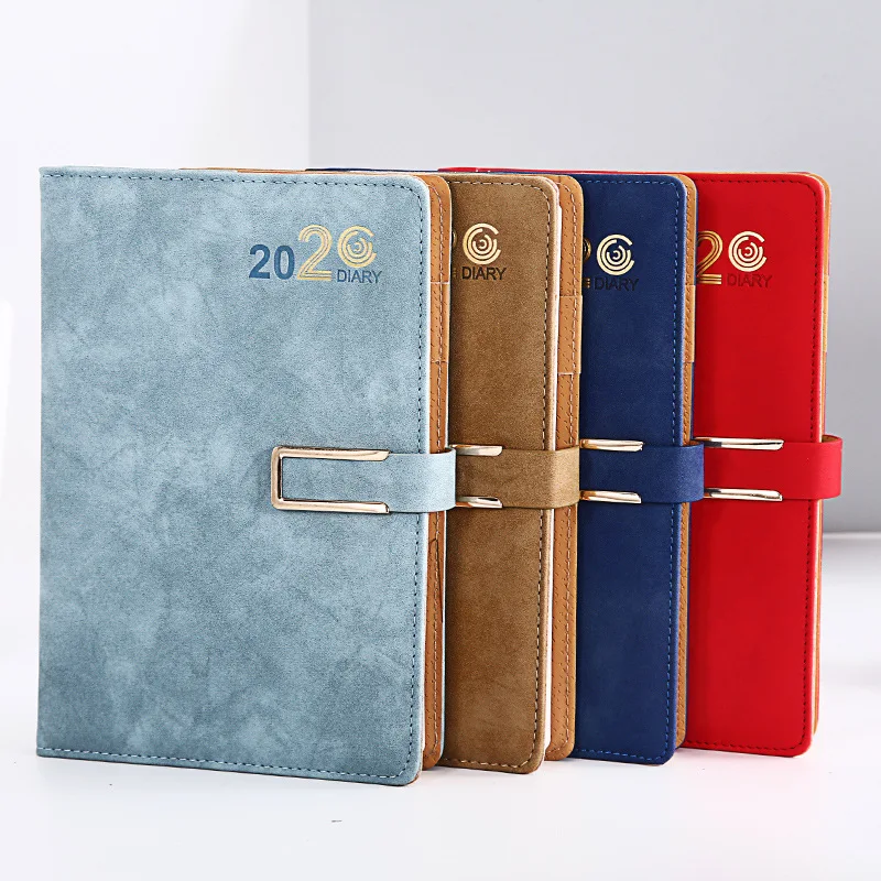 Записная книжка из искусственной кожи модная с ежемесячной целью и ежедневным