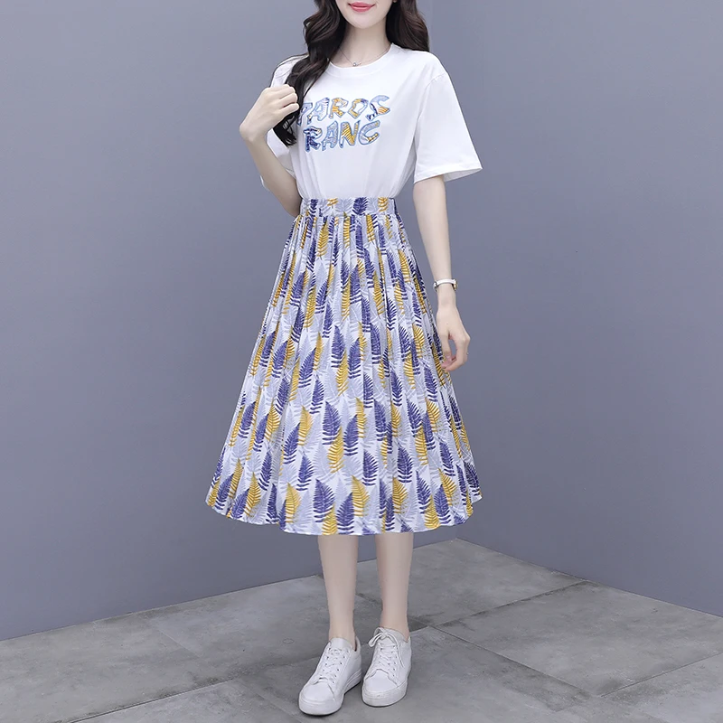 

Большой размер, женская летняя футболка с коротким рукавом, новинка 2020, комплект одежды из двух предметов, юбка с принтом, костюм, одежда для ...