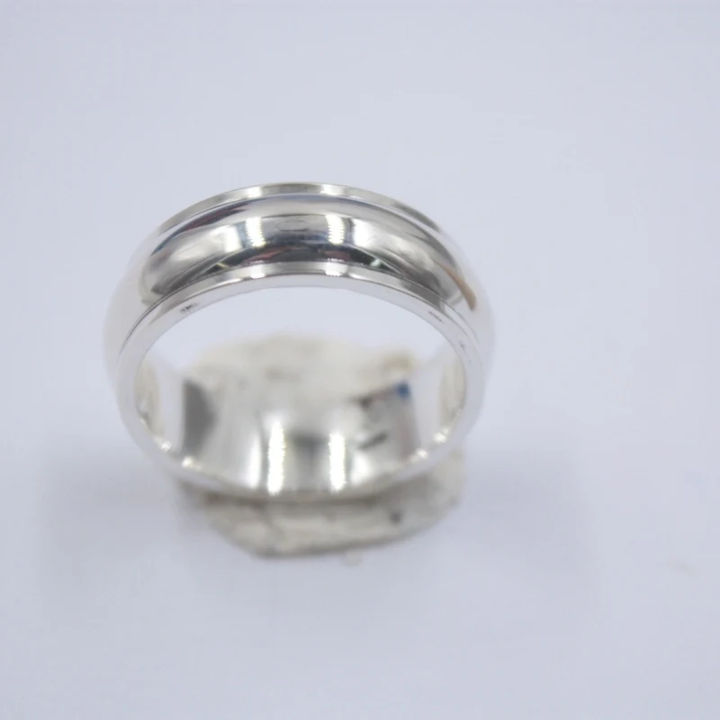 

Pure 925 Sterling Silver Ring Band 7mm Half-Dome Shiny Ring Size from 6.5-12 For Unisex