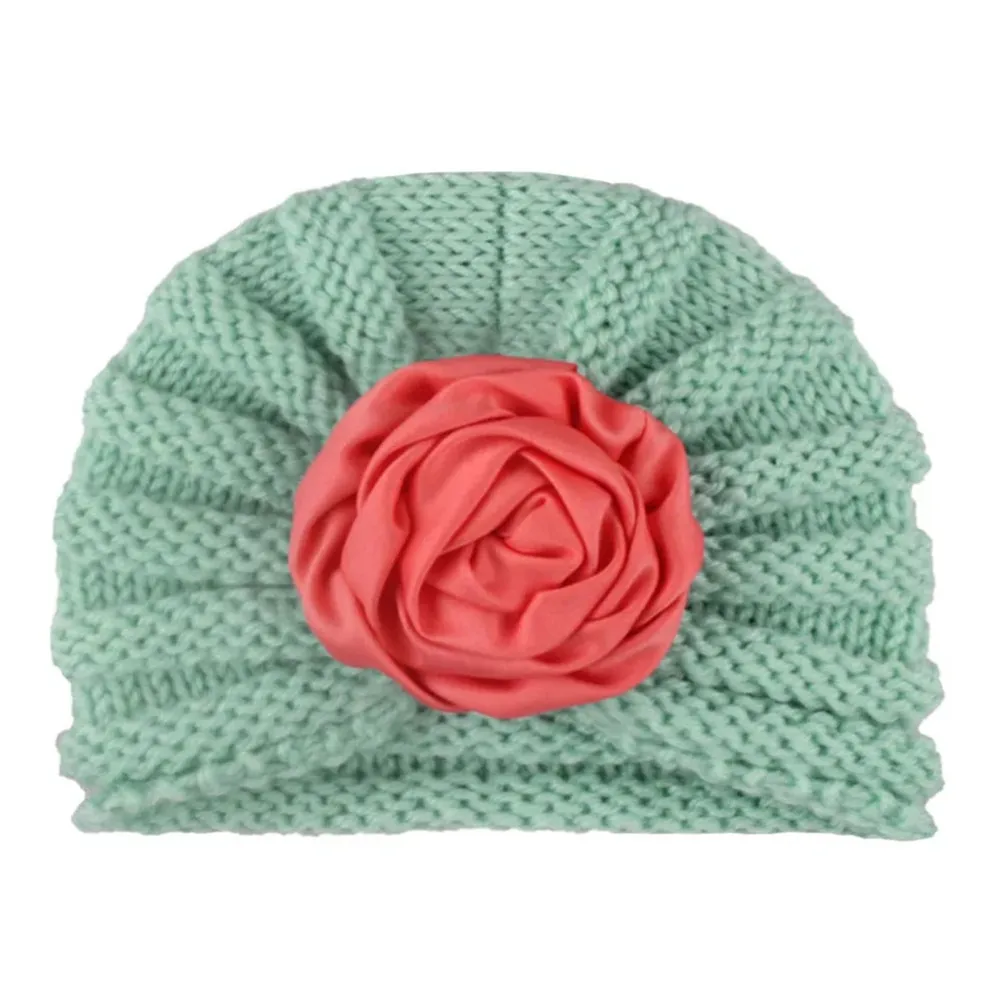 Шапка YALOODE для новорожденных хлопковая вязаная разноцветная с цветами 1 шт. |