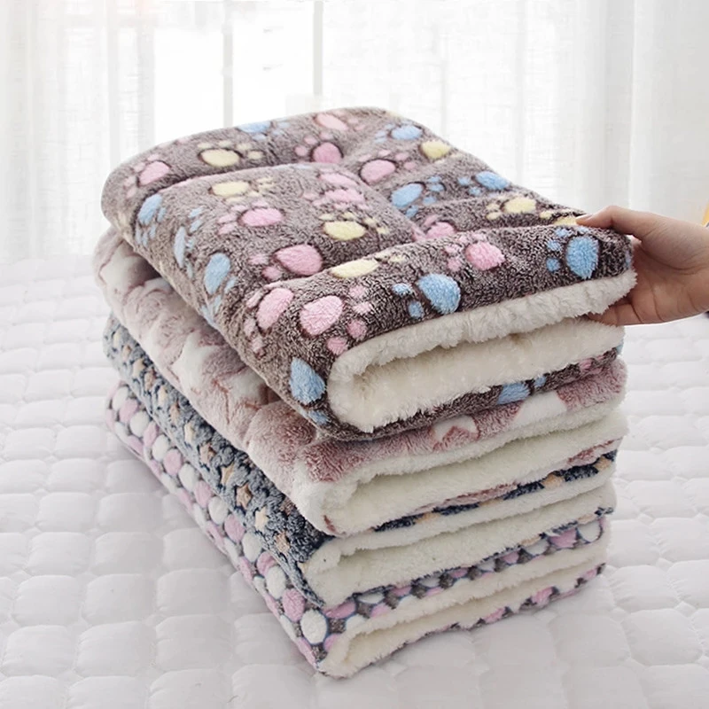 

Dog Sleeping Mat Warm Bed Cat Soft Fleece Pad Soft Flannel Thickened Sofa Puppy Cushion Blanket Portable Washable Carpet Cover