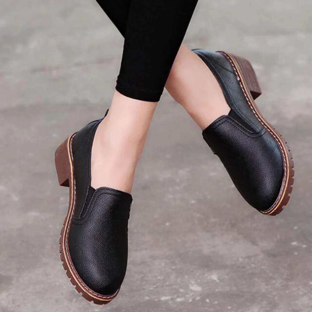 Женские ботильоны из ПУ кожи с круглым носком на низком каблуке|Женские