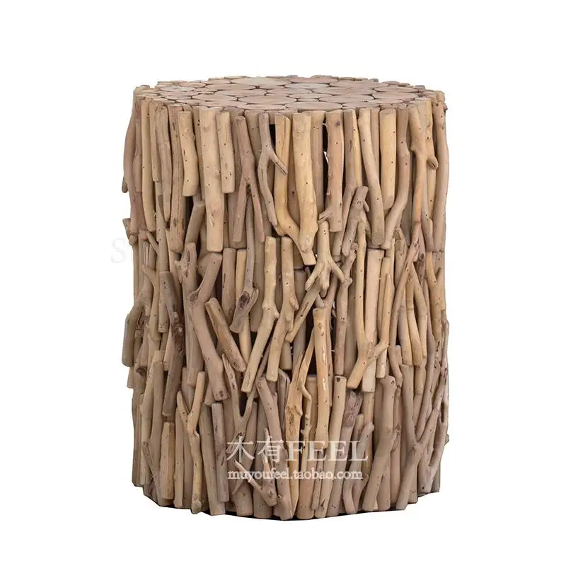 Угловой кофейный столик в скандинавском стиле круглый маленький для гостиной