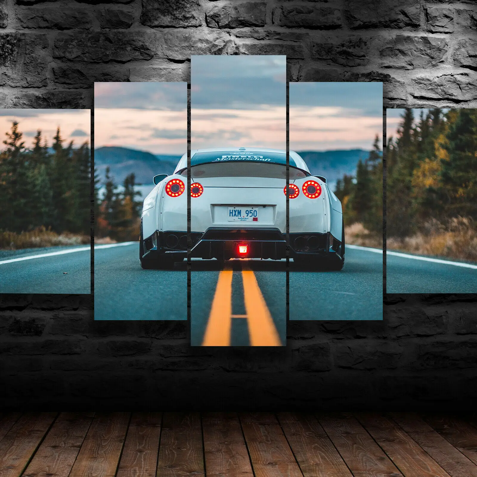 

No Framed 5 Pieces GTR Luxury Sports Car Modern HD Print Wall Art Canvas Posters Pictures Paintings Home Decor for Living Room