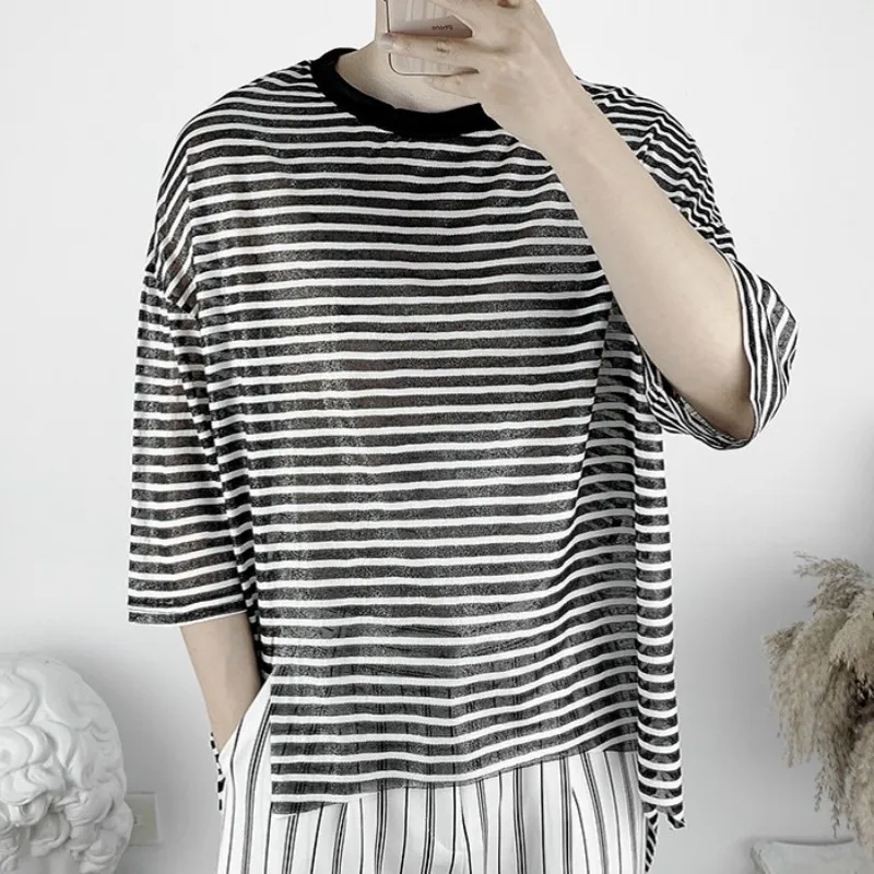 

Summer Thin Mens Loose Fit Striped T-shirt Hip Hop Irregular Three Quarter Tees Tops O Neck Casual Streetwear T-shirts Free Size
