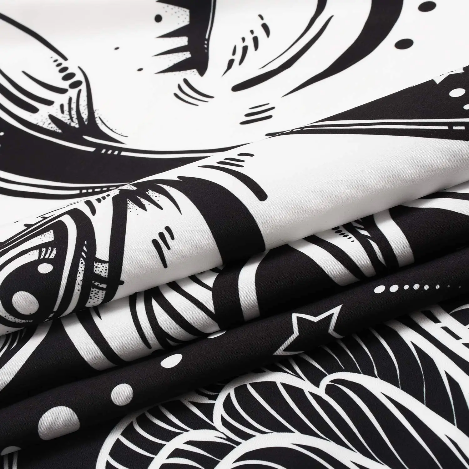 

LUCKYYJ Sun and Moon Tapestry Black and White Burning Sun with Stars Tapestry Psychedelic Tapestry Indian Tapestry for Room