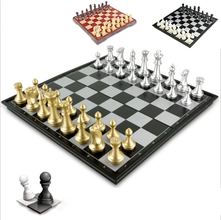 

High Quality Chess Board with 32 Gold and Silver Pieces Magnetic Board Games with A Variety of Size Board Options for RU Checker