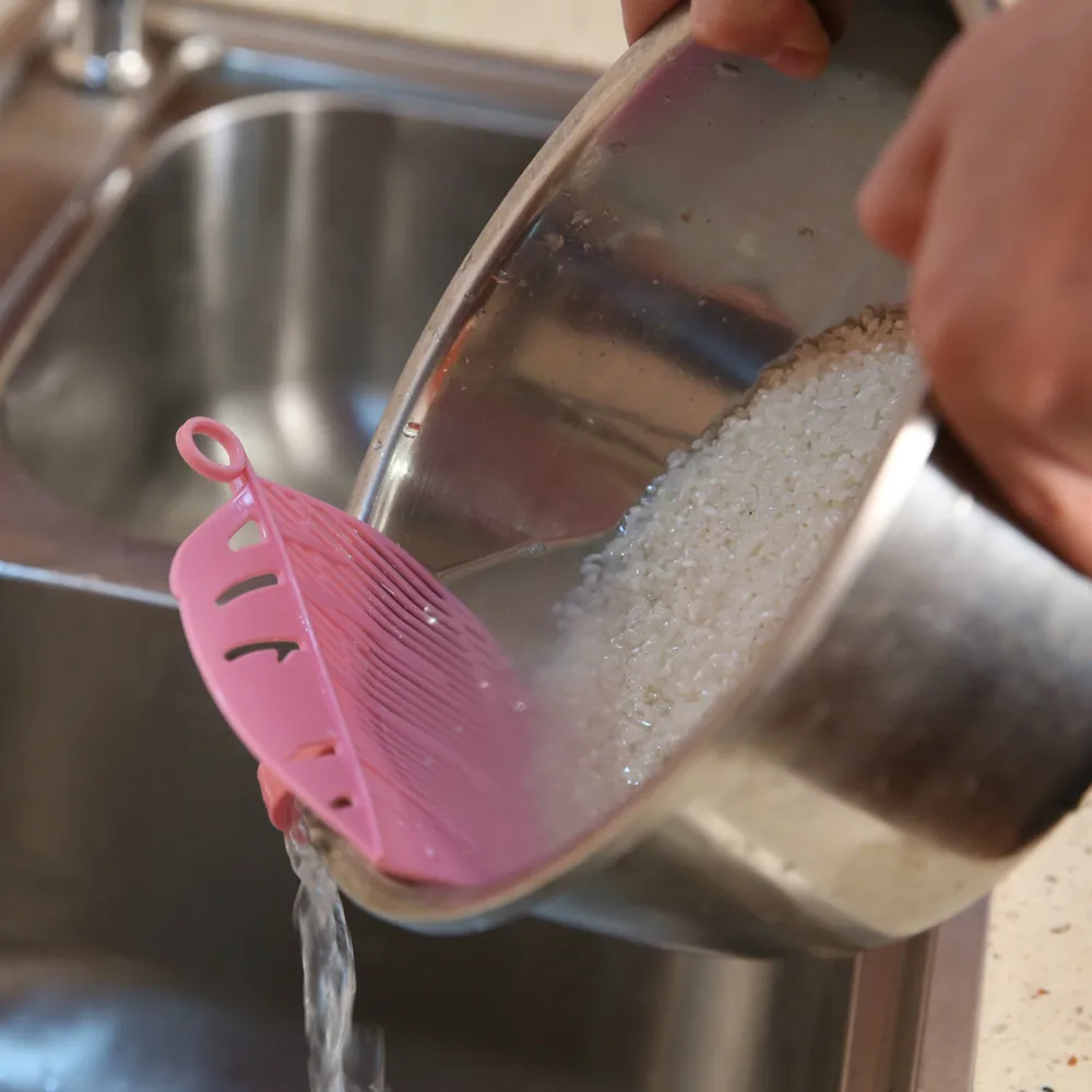 1PC Multifunction Durable Clean Leaf Shape Rice Wash Sieve Cleaning Gadget Kitchen Clips Tool Filtering Baffle #25 | Дом и сад