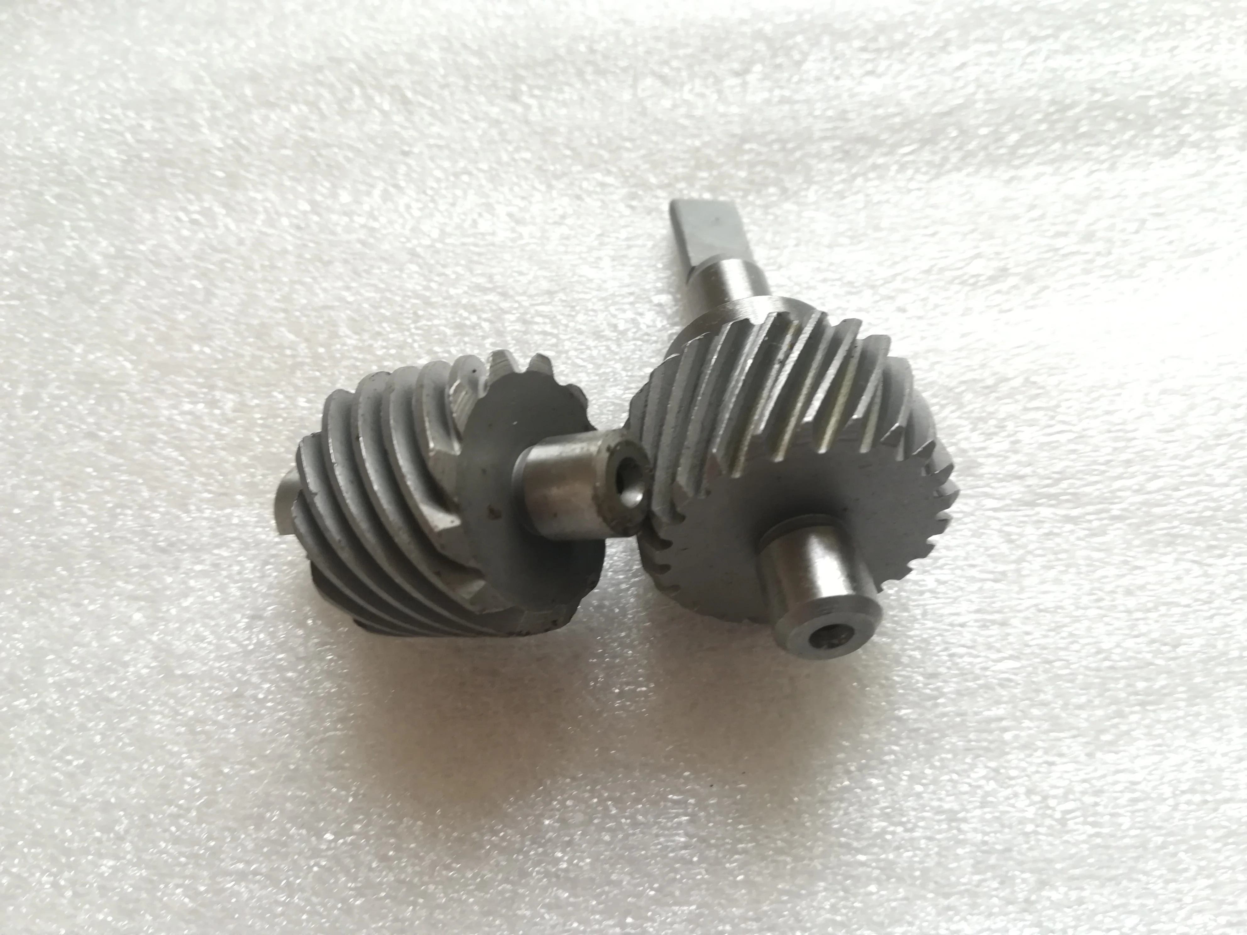 Бесплатная доставка Высококачественная скоростная шестерня основной