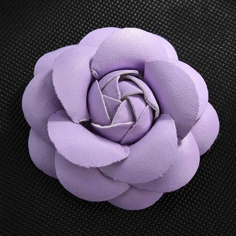 Purple Новинка, Корейская брошь ручной работы из искусственной кожи, цветок камелии, бутоньерка на лацкан, брошь на булавке, ювелирные броши, корсаж, подарки для женщин, аксессуары - Окраска металла: Purple