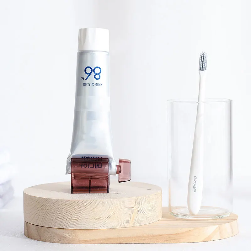 

Rolling Toothpaste Device Tube Dispenser Holder Four Colors Transparent Plastic Cleanser Squeezer for Home Bathroom Accessories