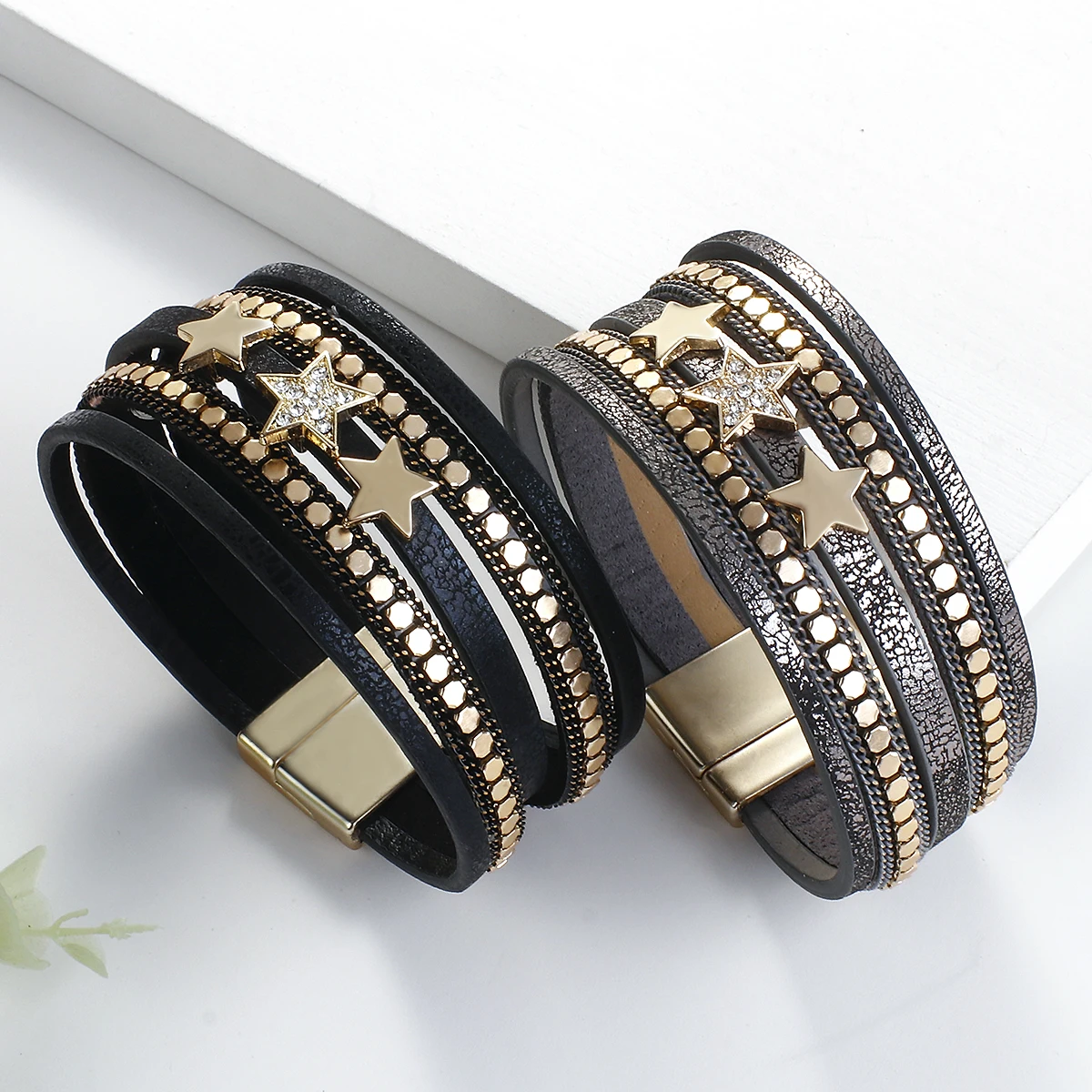 

Amorcome Rhinestone Stars Charm Leather Bracelet for Women Multilayer Crystal Femme Wrap Bracelets & Bangles Fashion Jewelry