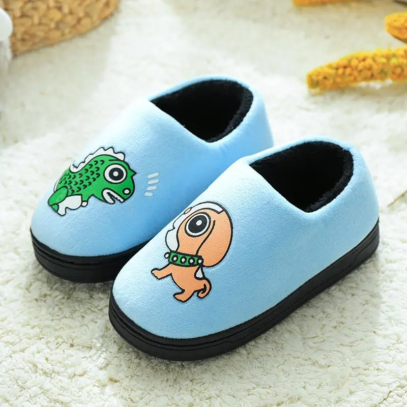 Sky blue puppy 2 Зимние детские тапочки для девочек с единорогом, с рисунком панды, динозавра, щенка, хлопковая домашняя обувь, теплые плюшевые домашние тапочки для детей - Цвет: Sky blue puppy 2