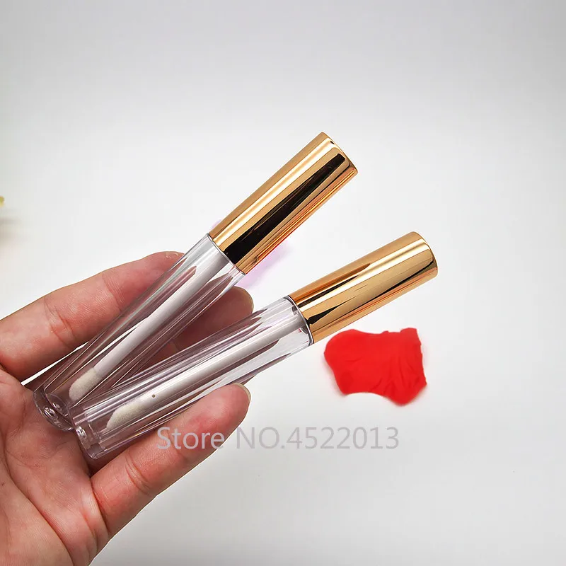 Косметическая прозрачная туба для блеска губ с золотой крышкой пластиковый