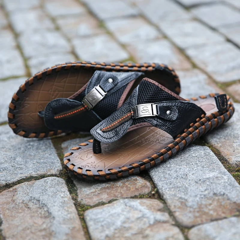 Шлепанцы мужские из натуральной кожи Нескользящие пляжные тапочки летние