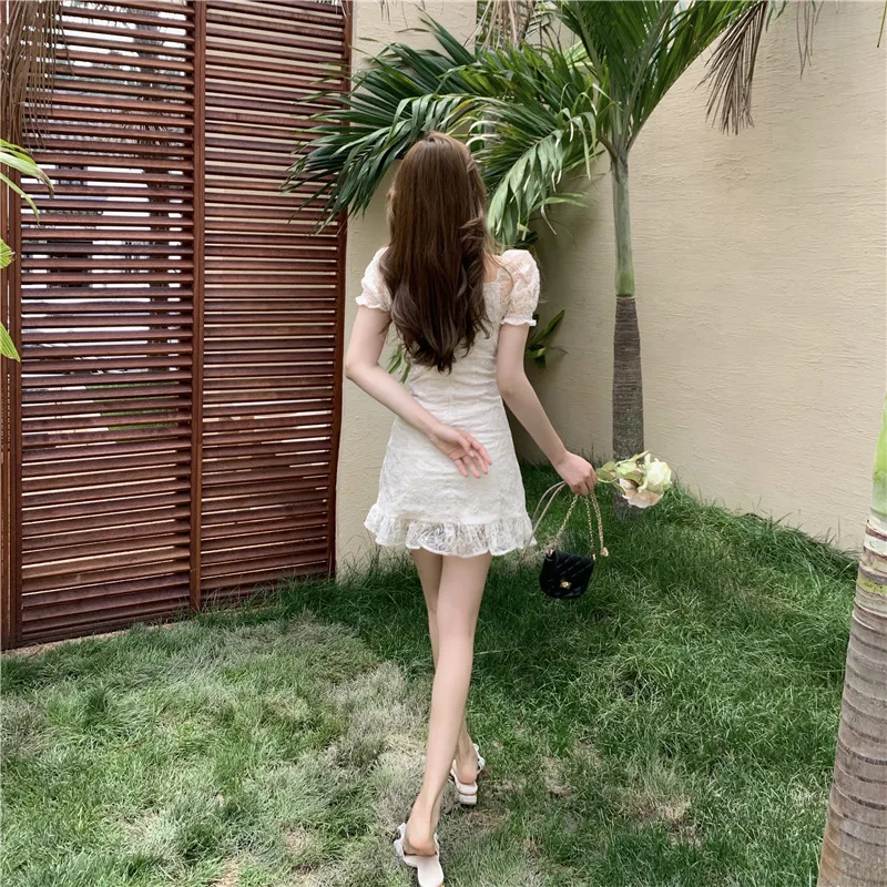 

Square Collar Flora Embroidery Dress Woman Summer Runway Design Mini Dress Vestido Short Sleeve Apricot Luxury Mini Dress Woman