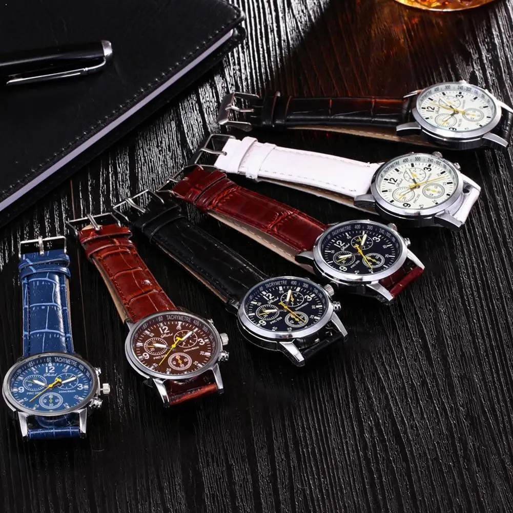 

Fashion Men's Leather Military Casual Analog Quartz Men's Watches Party decoration Watch Business Business Wrist Wrist watc A6Q3