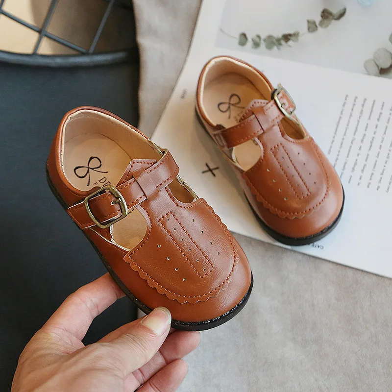 Повседневная кожаная обувь с Т-образным ремешком в британском стиле для