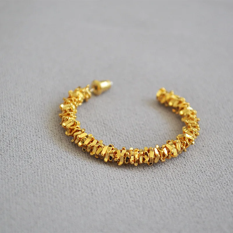 

Classic 18K Gold Plated Round Circle Stud Earrings for Women for Wedding Jewelry