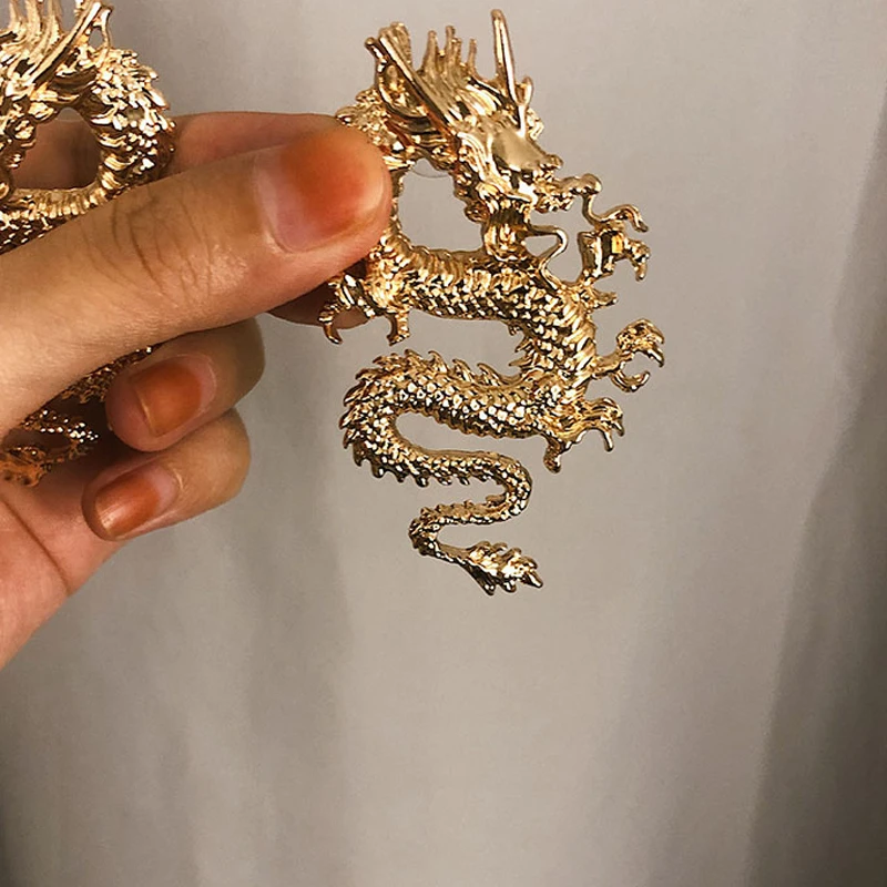 Женские винтажные серьги-гвоздики в виде дракона | Украшения и аксессуары