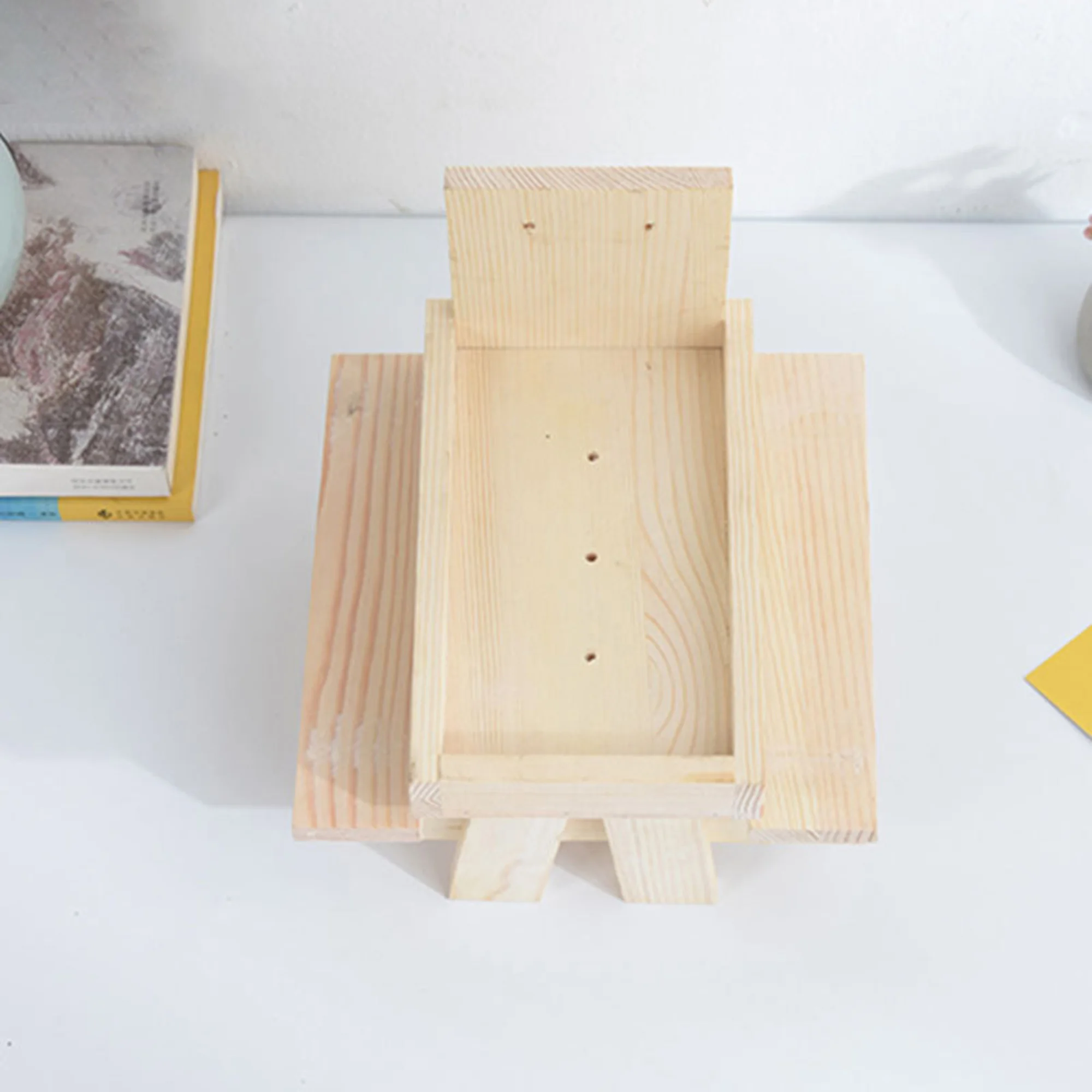 Household Wooden Squirrel Feeder Simple Style Creative DIY Crafts Outdoor Garden Ornaments Corn Nut Feeding Table |