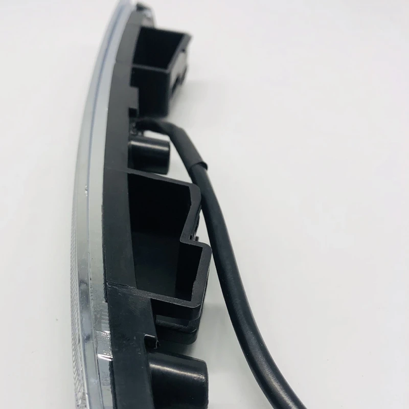 

Car Daytime Running Light Modified Streamer Turn Signal Yellow, White and Blue Light for Ford Escape KUGA 2013-2016