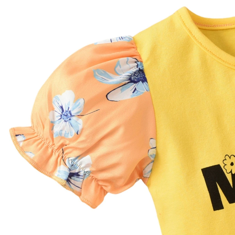 

2Pcs Summer Baby Girls Clothing Set Bubble Letter Print Short-sleeved Shorts+Floral Print Shorts Set Baby Clothing Outfit 0-2T